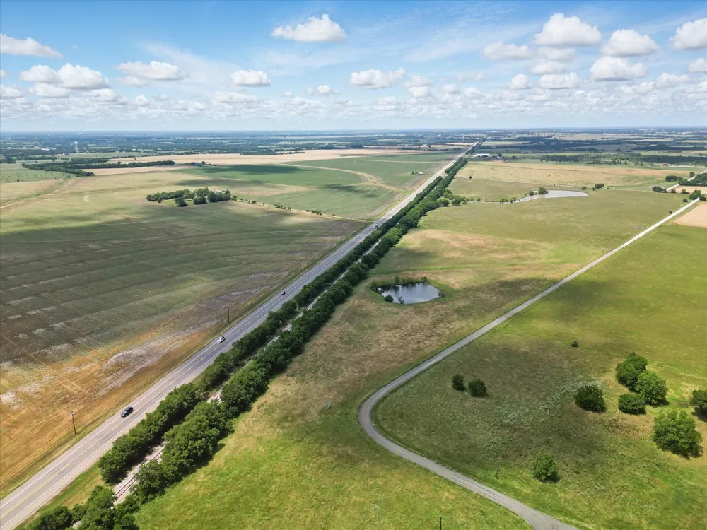 6500 County Road 1050 Celeste, TX 75423