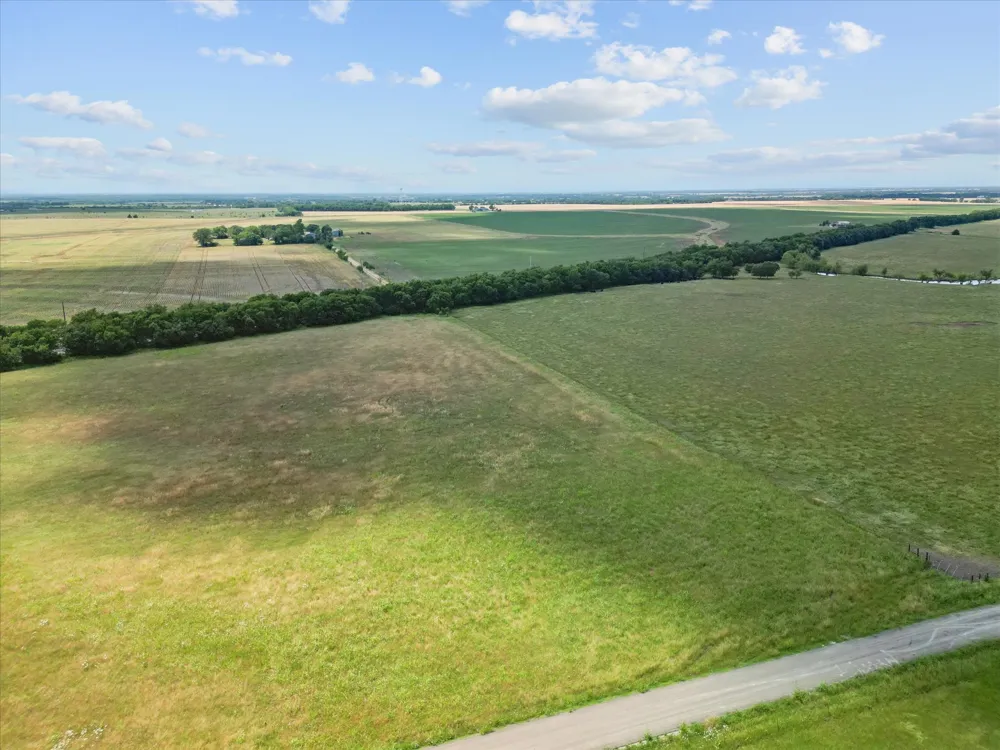 6500 County Road 1050 Celeste, TX 75423