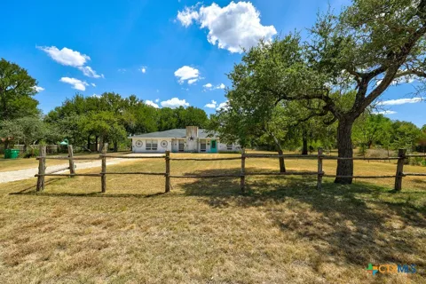 452 County Road 3081