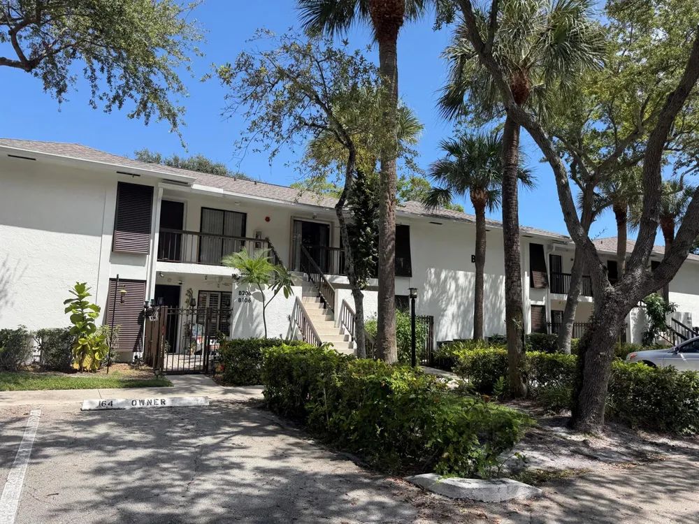 3939 NE 5th Avenue #A206 Boca Raton, FL 33431