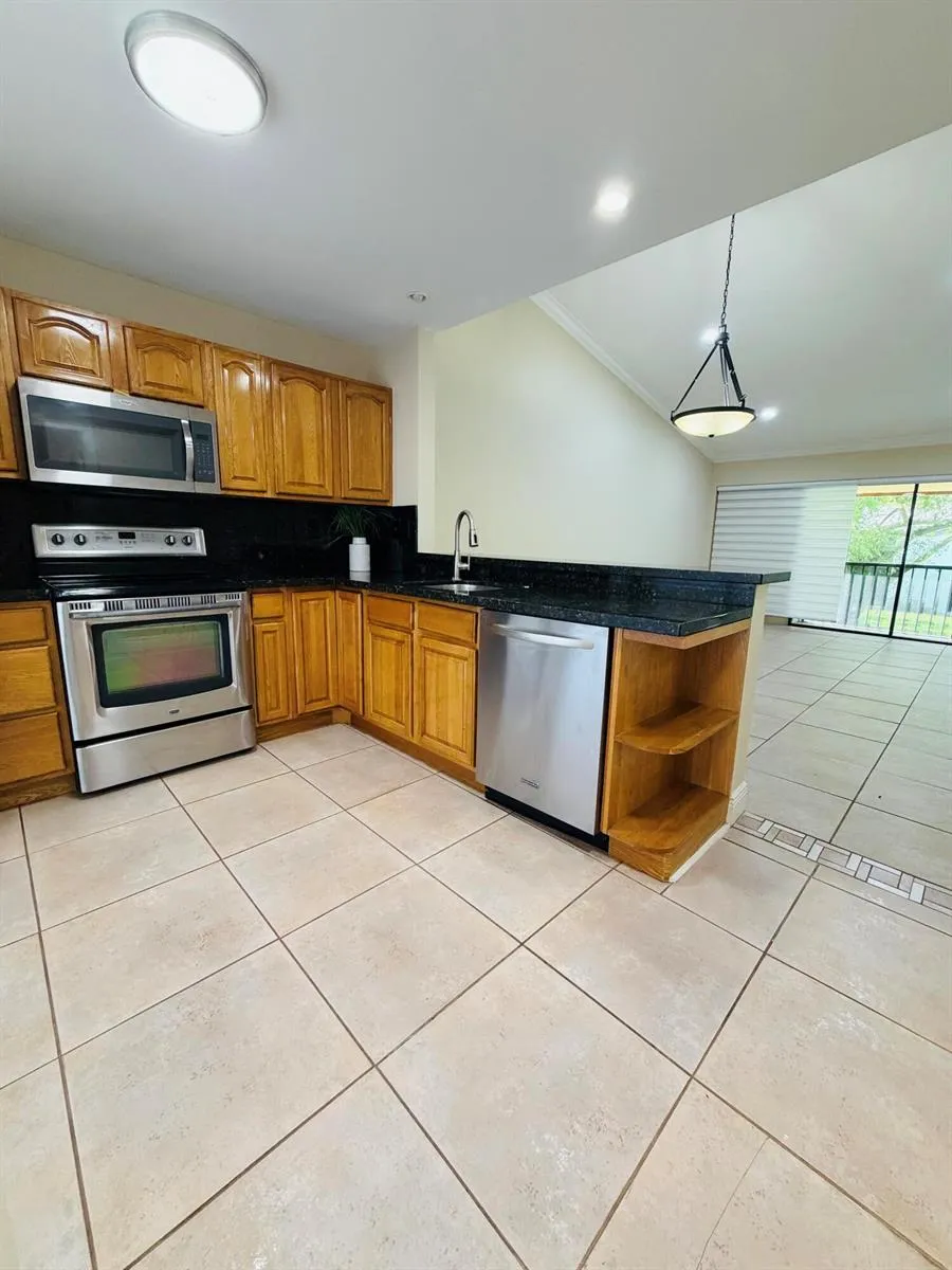 3939 NE 5th Avenue #A206 Boca Raton, FL 33431