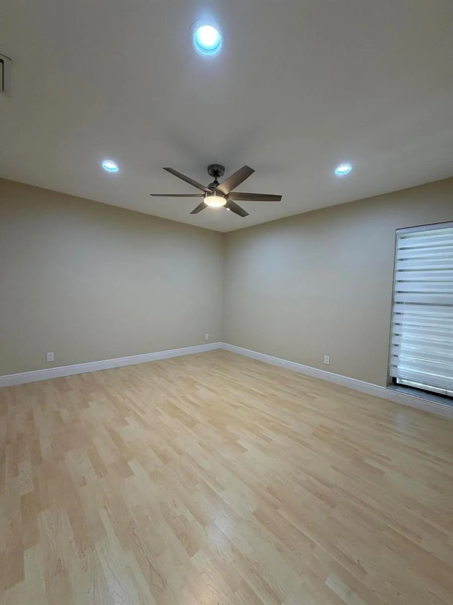 3939 NE 5th Avenue #A206 Boca Raton, FL 33431