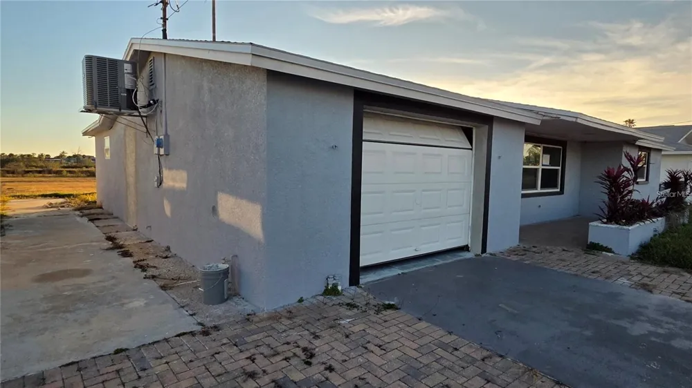 4020 HEADSAIL DRIVE New Port Richey, FL 34652