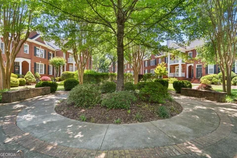 4372 Paces Point CIR SE