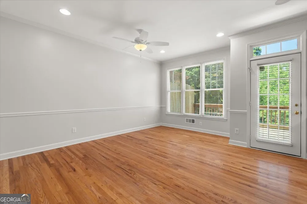 4372 Paces Point CIR SE Smyrna, GA 30080