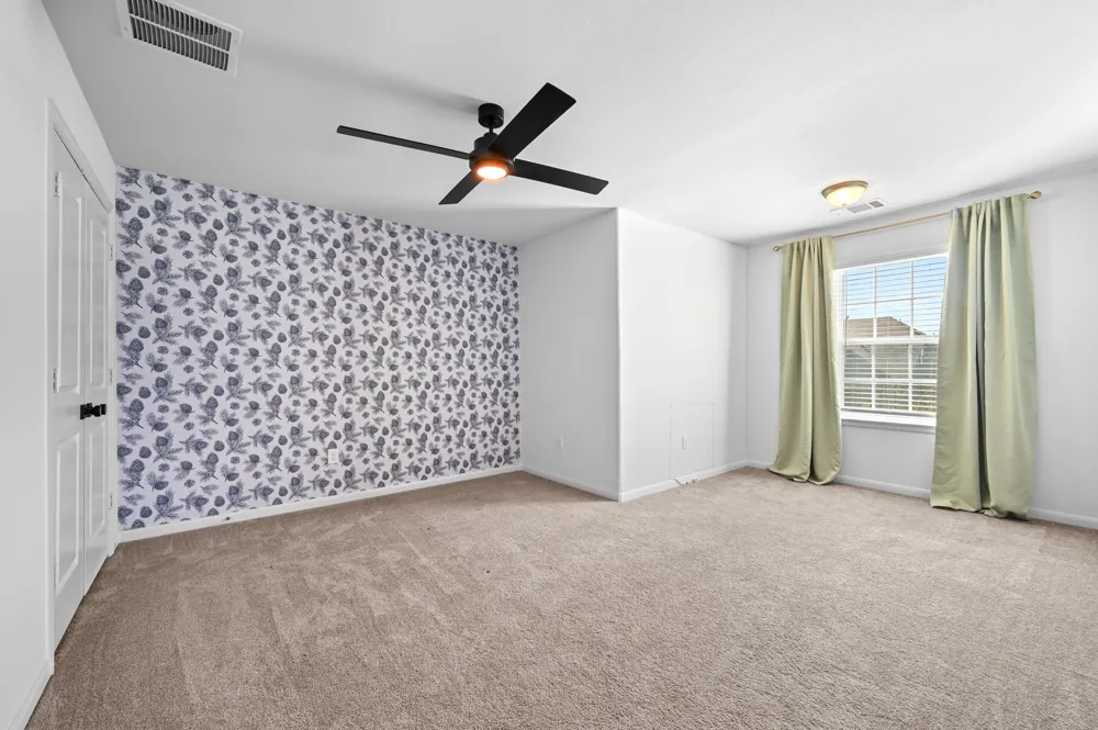1022 Cherrystone Loop Buda, TX 78610
