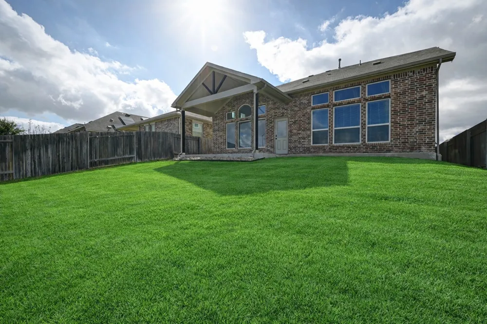 1022 Cherrystone Loop Buda, TX 78610
