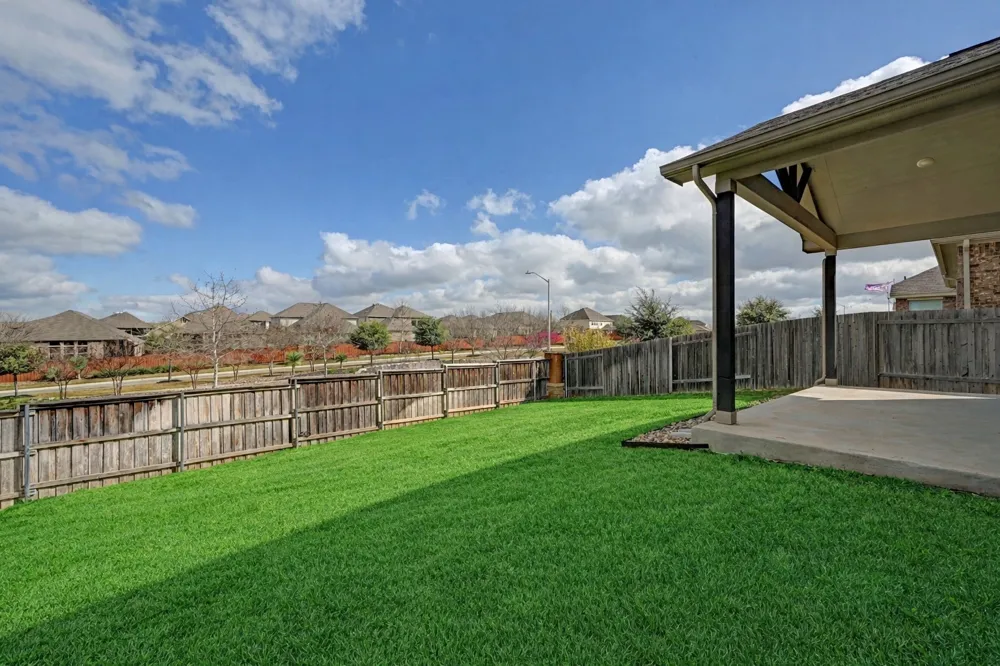 1022 Cherrystone Loop Buda, TX 78610