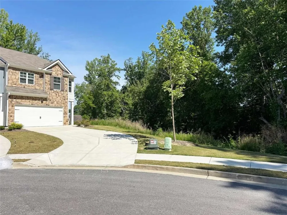 3400 Greyton Drive Buford, GA 30519