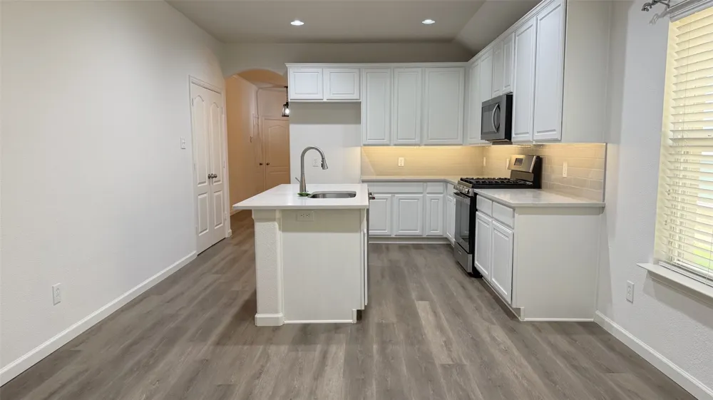 325 Perkins Drive Argyle, TX 76226