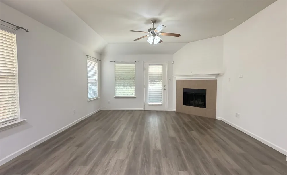 325 Perkins Drive Argyle, TX 76226