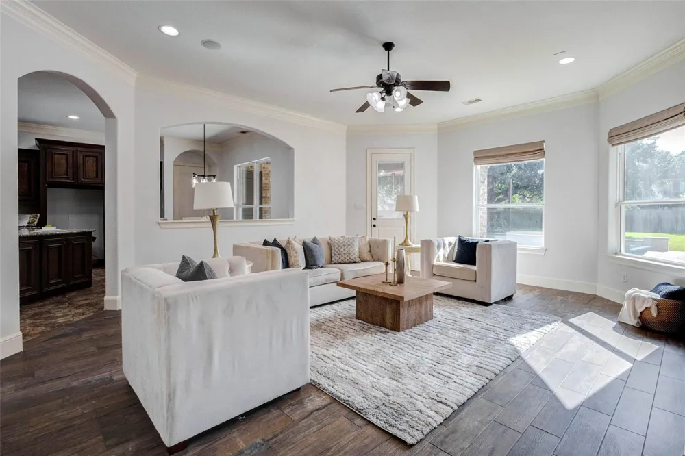 5327 Whitmore Street Fulshear, TX 77441