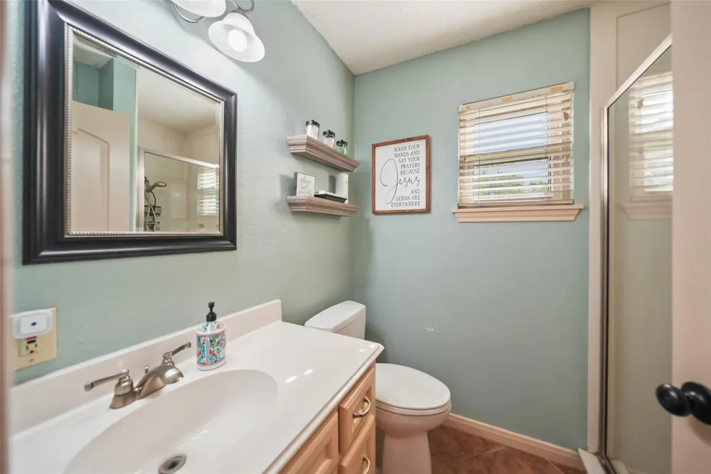 4409 Avenue J Santa Fe, TX 77510