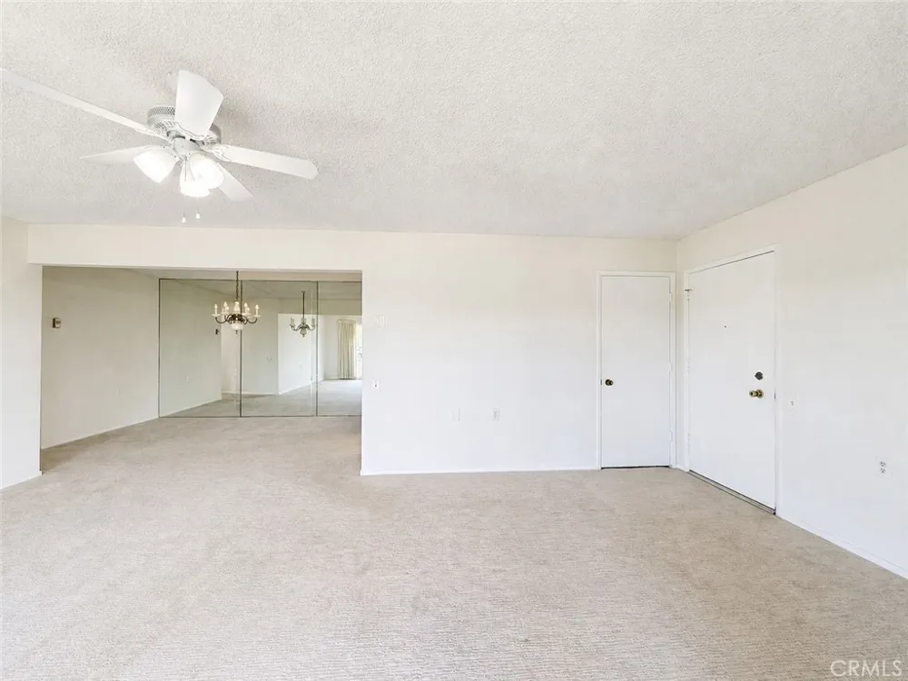 5348 Algarrobo #O Laguna Woods, CA 92637