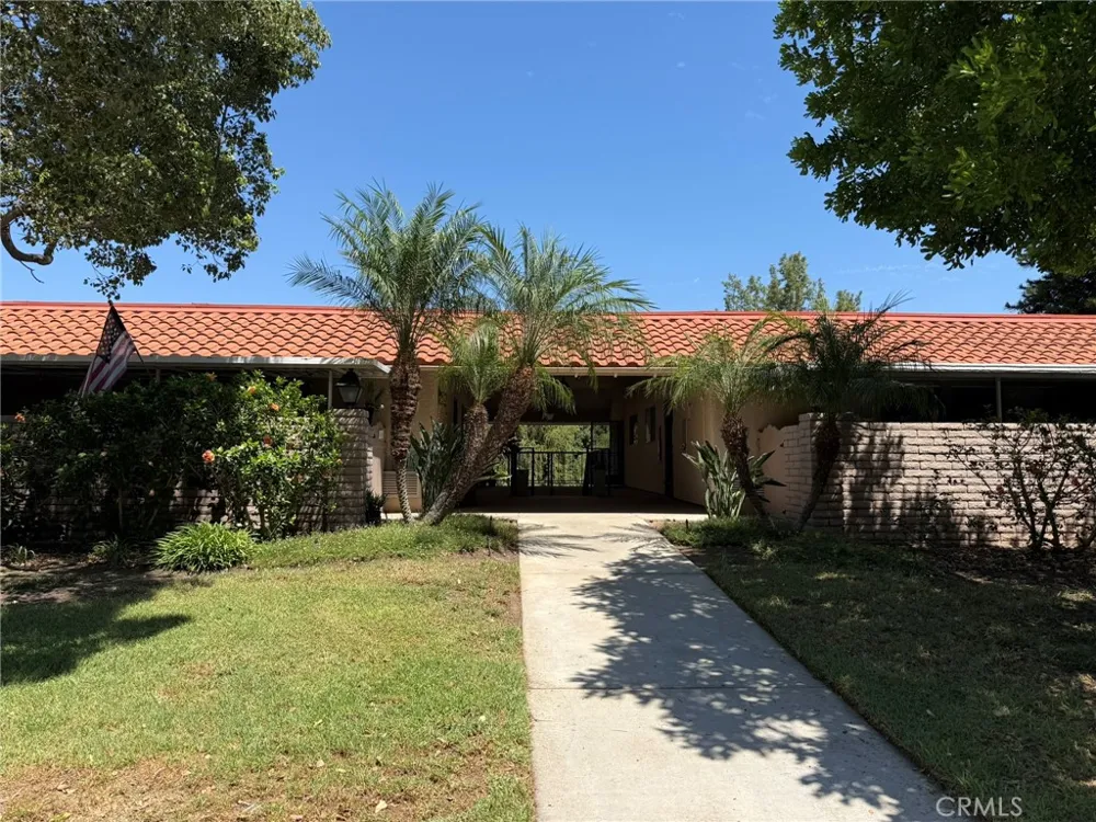 5348 Algarrobo #O Laguna Woods, CA 92637
