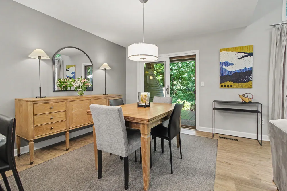 4608 Cottonwood Drive Ann Arbor, MI 48108
