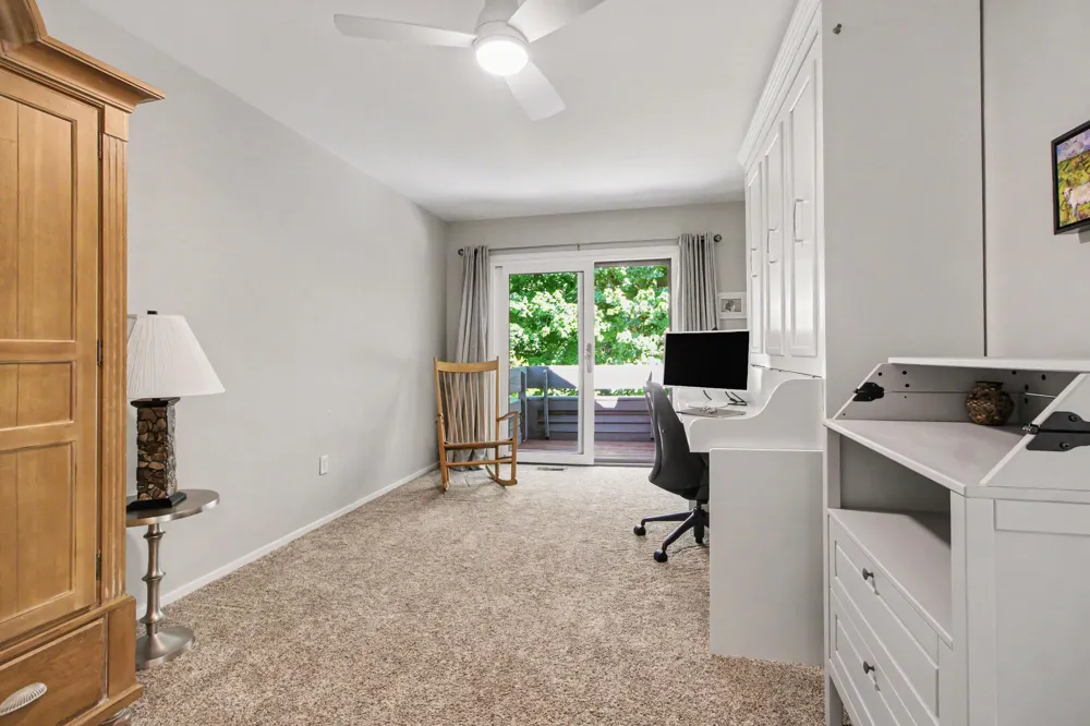 4608 Cottonwood Drive Ann Arbor, MI 48108