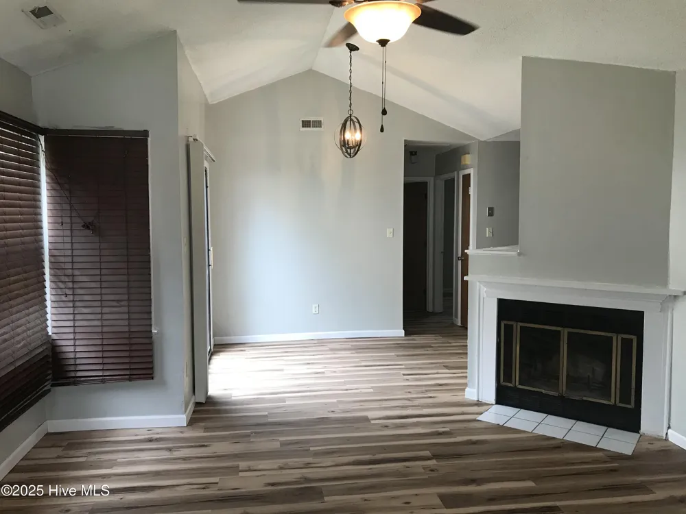 112 Basswood Court Jacksonville, NC 28546