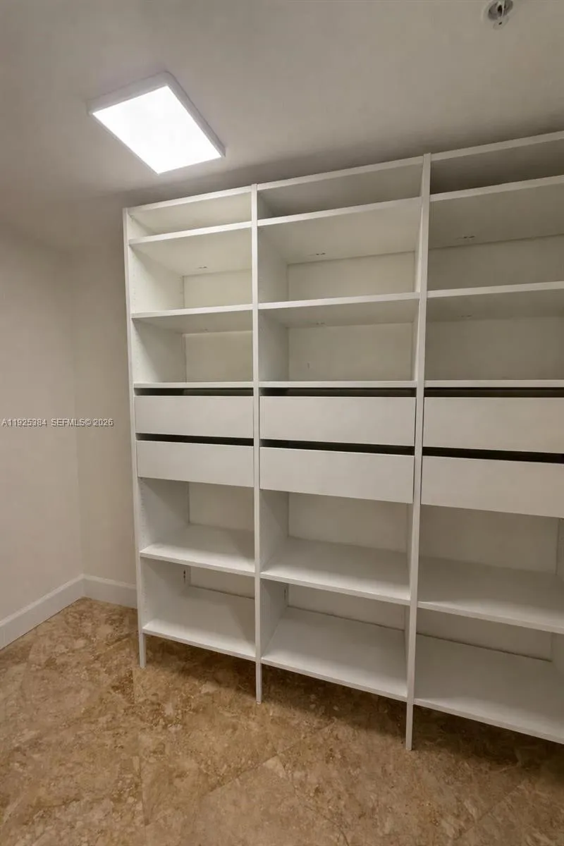 16699 Collins Ave #2701 Sunny Isles Beach, FL 33160