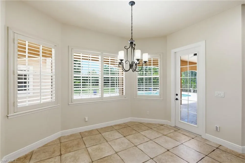 18241 Riverwind Drive Alva, FL 33920