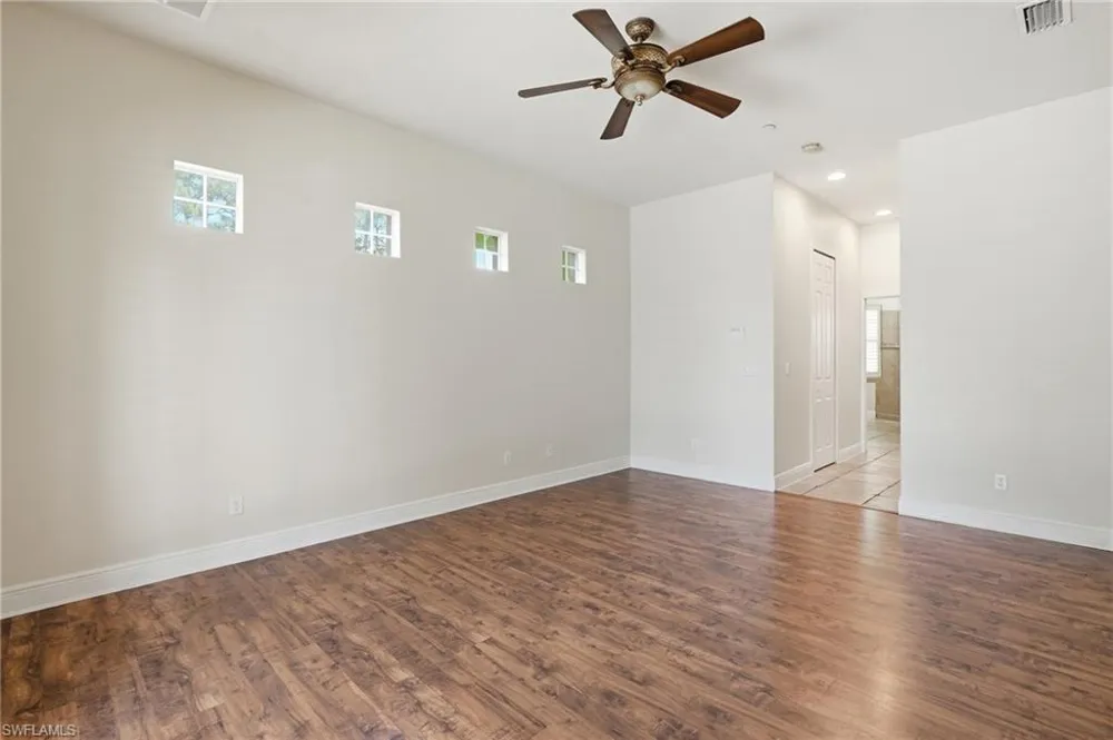 18241 Riverwind Drive Alva, FL 33920