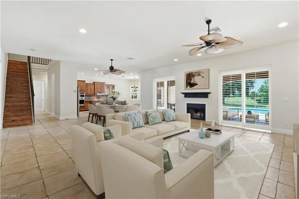 18241 Riverwind Drive Alva, FL 33920