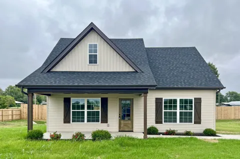 1101 Brook Ct