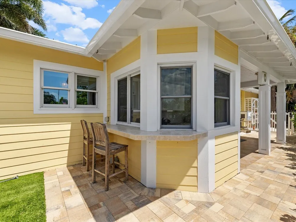 1828 VENETIAN POINT DRIVE Clearwater, FL 33755