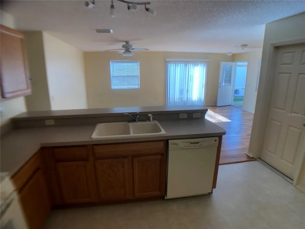 2099 BROYHILL AVENUE The Villages, FL 32162