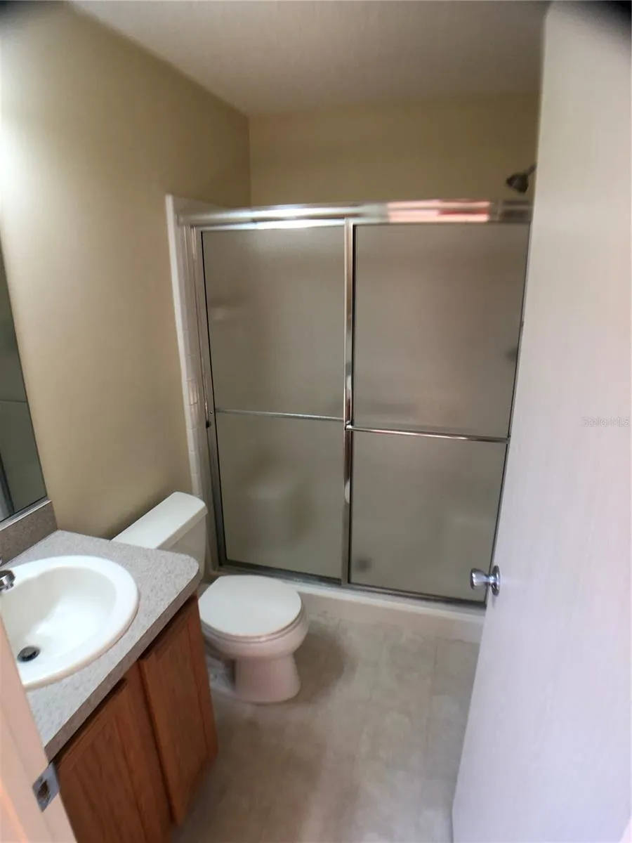 2099 BROYHILL AVENUE The Villages, FL 32162