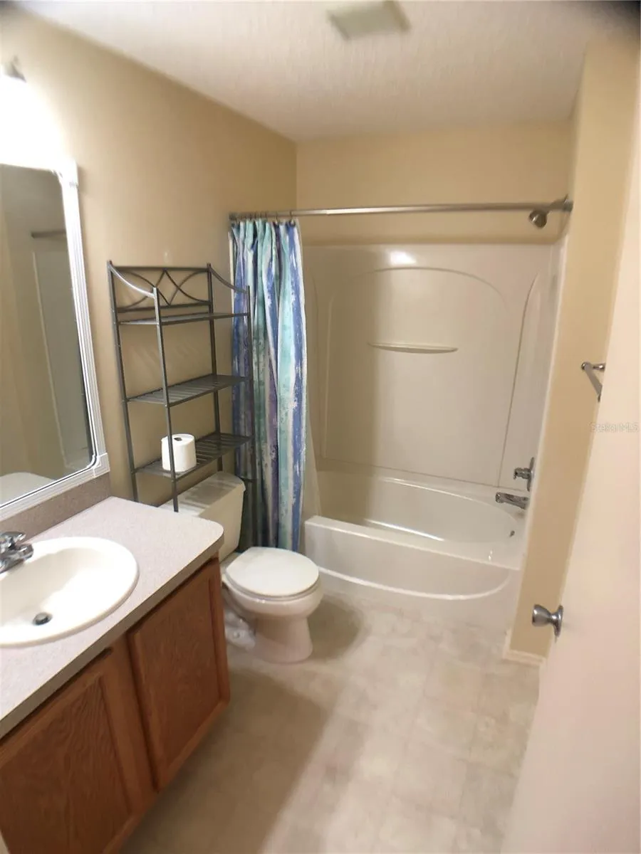 2099 BROYHILL AVENUE The Villages, FL 32162