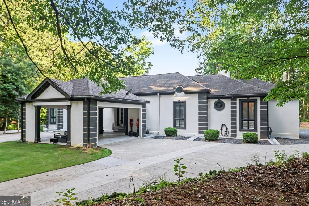 1126 Wedgefield DR Marietta, GA 30064