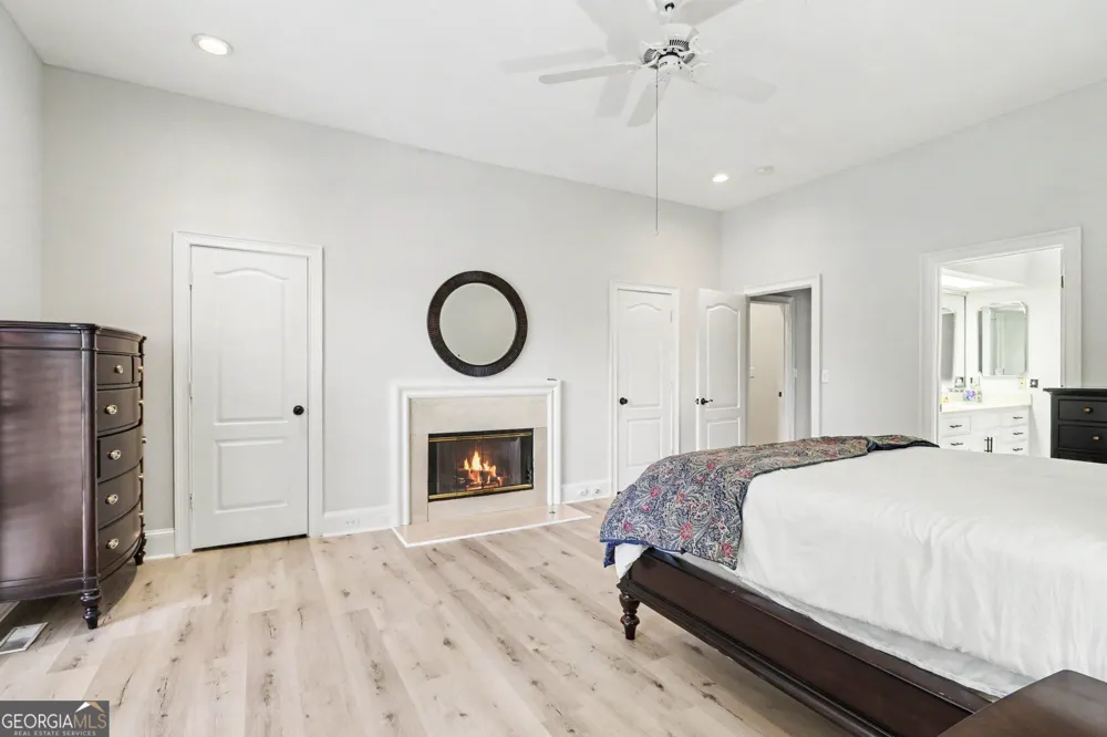 1126 Wedgefield DR Marietta, GA 30064