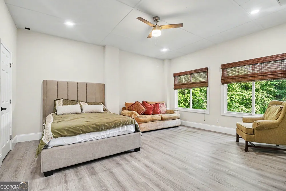 1126 Wedgefield DR Marietta, GA 30064