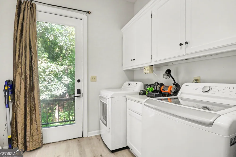 1126 Wedgefield DR Marietta, GA 30064