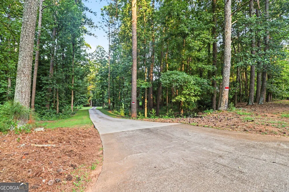 1126 Wedgefield DR Marietta, GA 30064