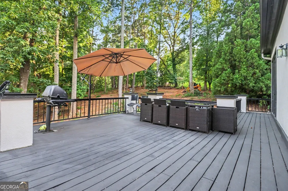1126 Wedgefield DR Marietta, GA 30064