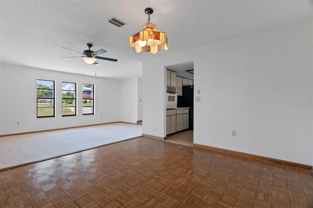 9009 HEATHER BOULEVARD Weeki Wachee, FL 34613