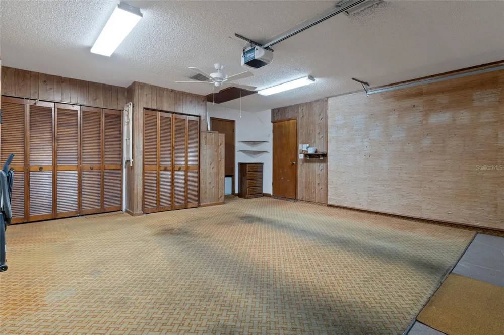 9009 HEATHER BOULEVARD Weeki Wachee, FL 34613