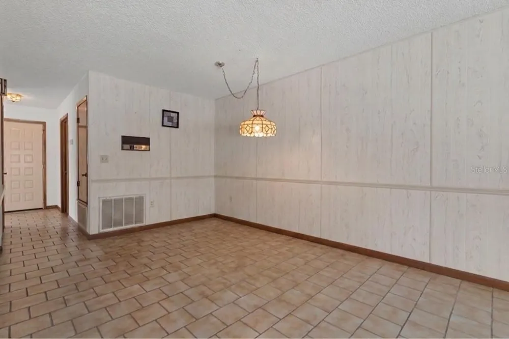 9009 HEATHER BOULEVARD Weeki Wachee, FL 34613