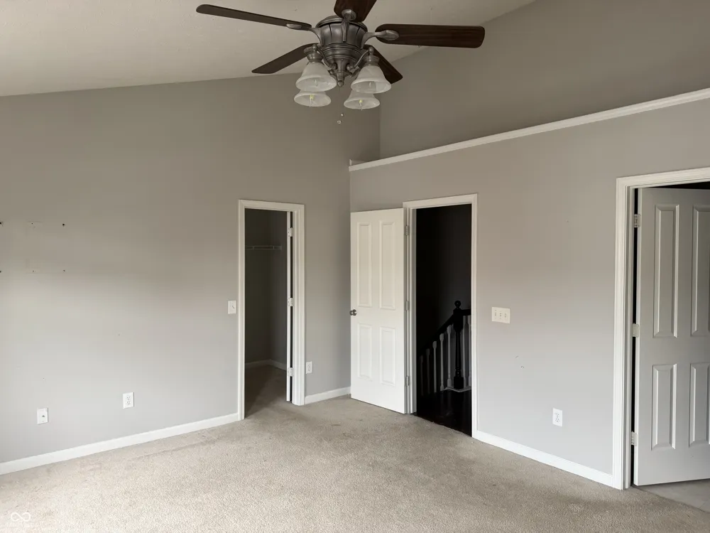 9461 Tanhurst Drive Indianapolis, IN 46250
