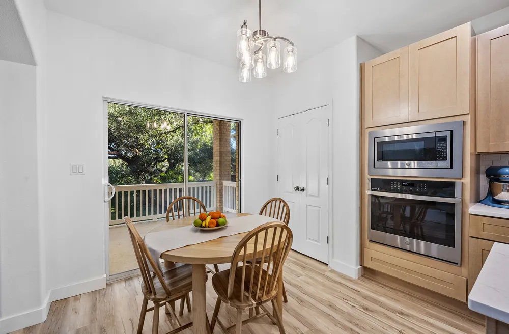 313 El Socorro Lane Austin, TX 78732