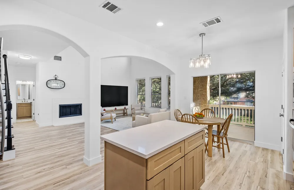 313 El Socorro Lane Austin, TX 78732