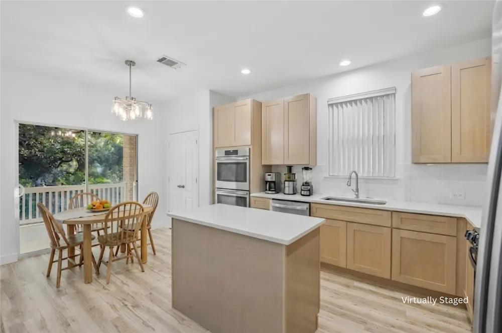 313 El Socorro Lane Austin, TX 78732