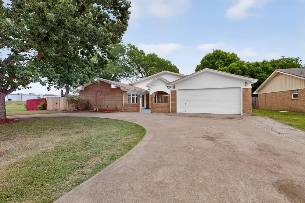 3317 Old Hickory Trail Forest Hill, TX 76140
