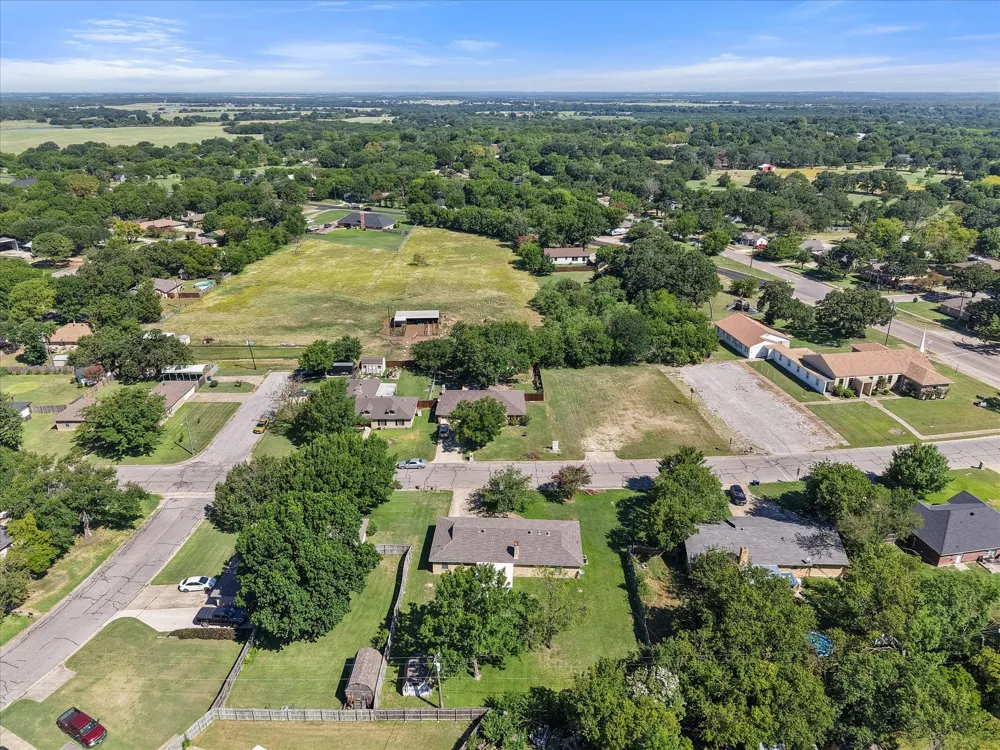 313 Wesley Corsicana, TX 75110