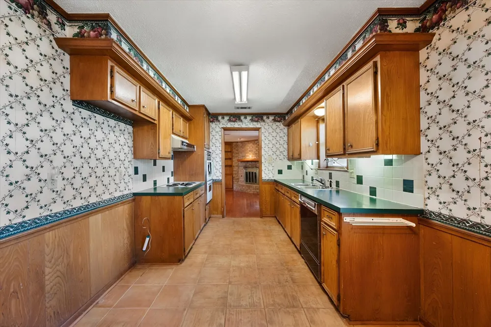 313 Wesley Corsicana, TX 75110