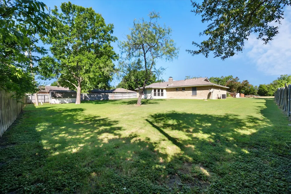 313 Wesley Corsicana, TX 75110