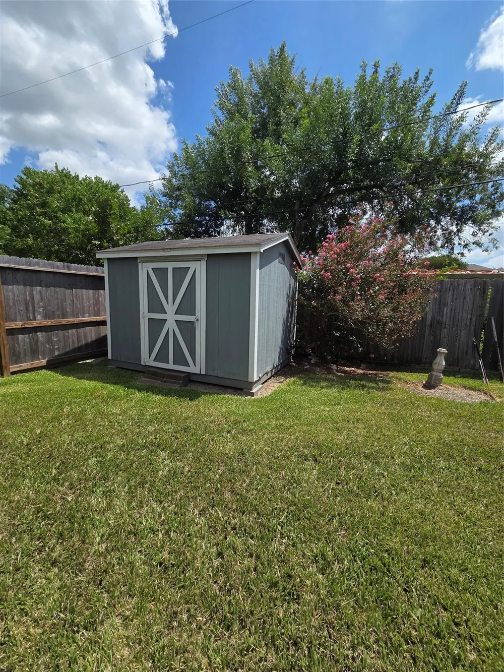 2306 Reinerman Street Houston, TX 77007