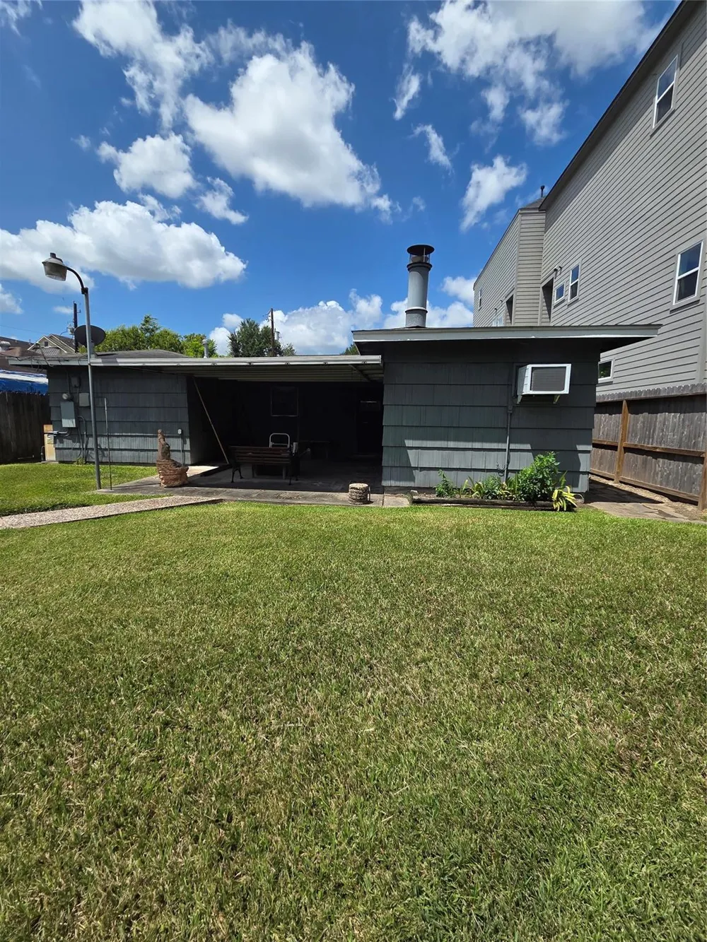 2306 Reinerman Street Houston, TX 77007